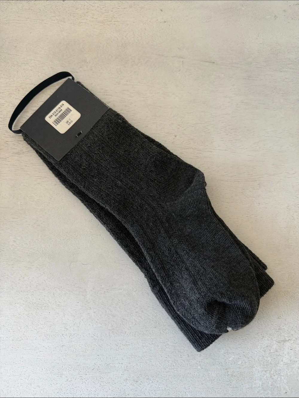 Abercrombie & Fitch Dark Gray Socks One Size